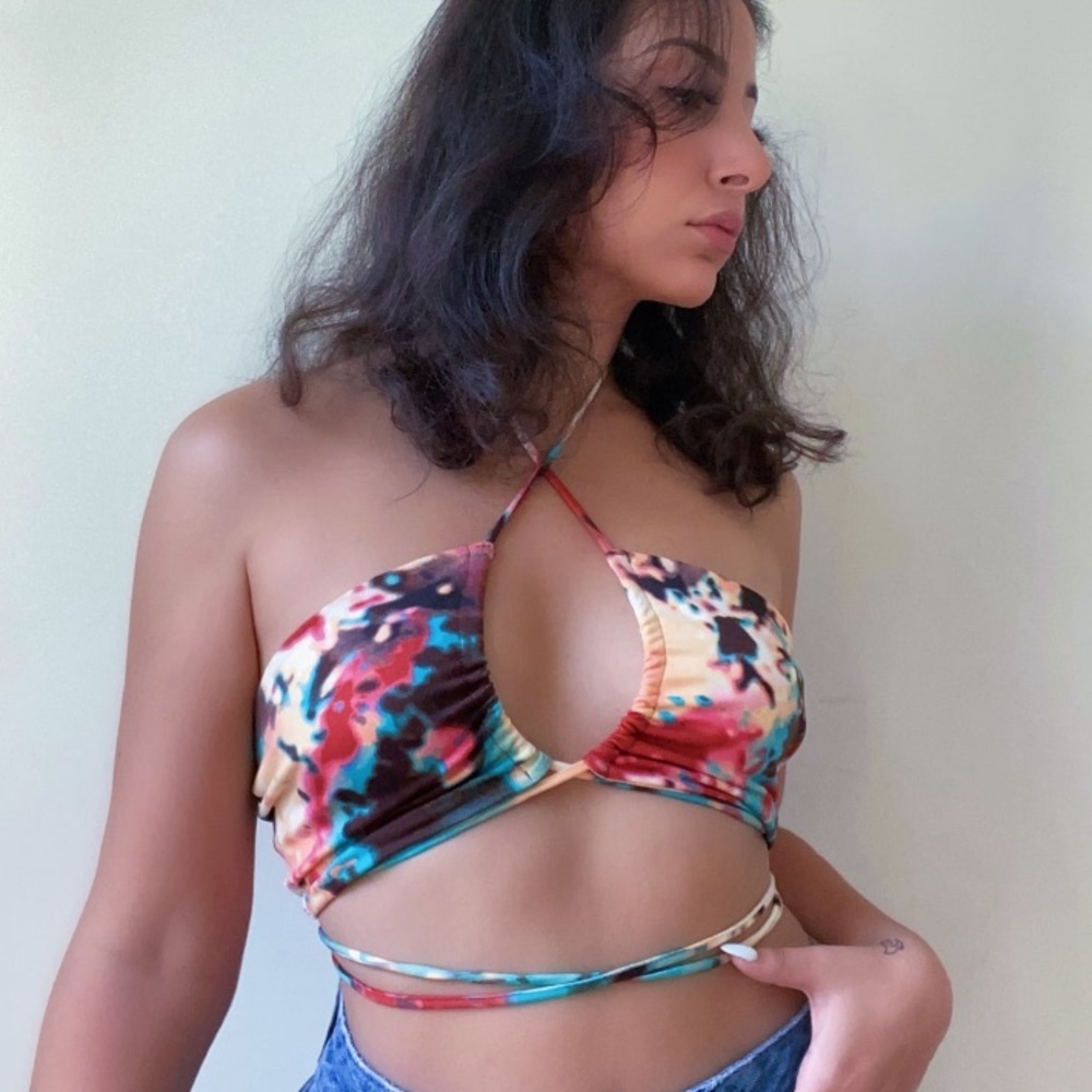 Multi colored crop top